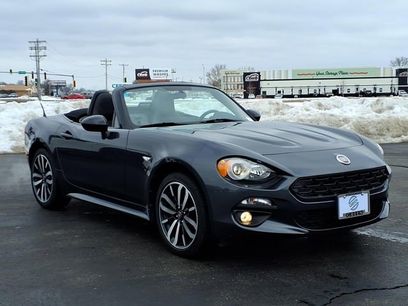 Used 2019 FIAT 124 Spider Classica