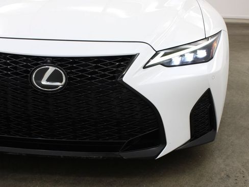 Used 2022 Lexus IS 350 F Sport RWD image 8
