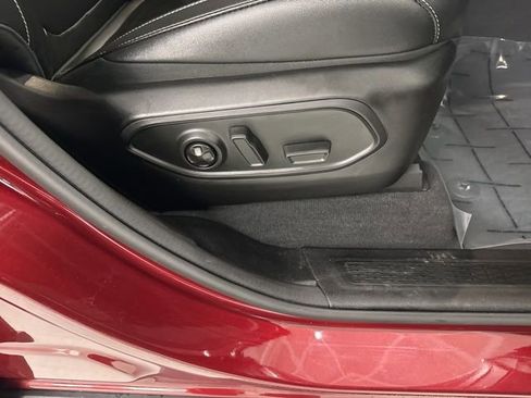 Used 2024 Jeep Grand Cherokee Limited w/ Trailer Tow Package image 27