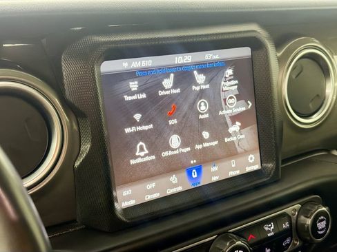 Used 2023 Jeep Wrangler Sahara w/ Cold Weather Group image 15