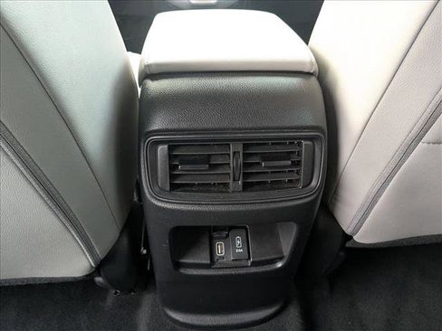 Used 2018 Honda CR-V EX-L image 16