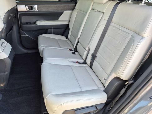 Certified 2025 Hyundai Santa Fe Limited FWD image 20