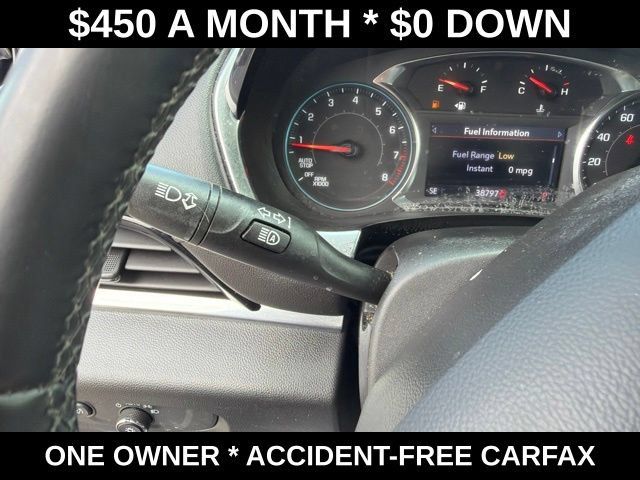 Used 2023 Chevrolet Traverse LT FWD image 18
