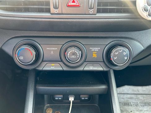 Certified 2023 Kia Forte LXS w/ LXS Technology Package FWD image 12