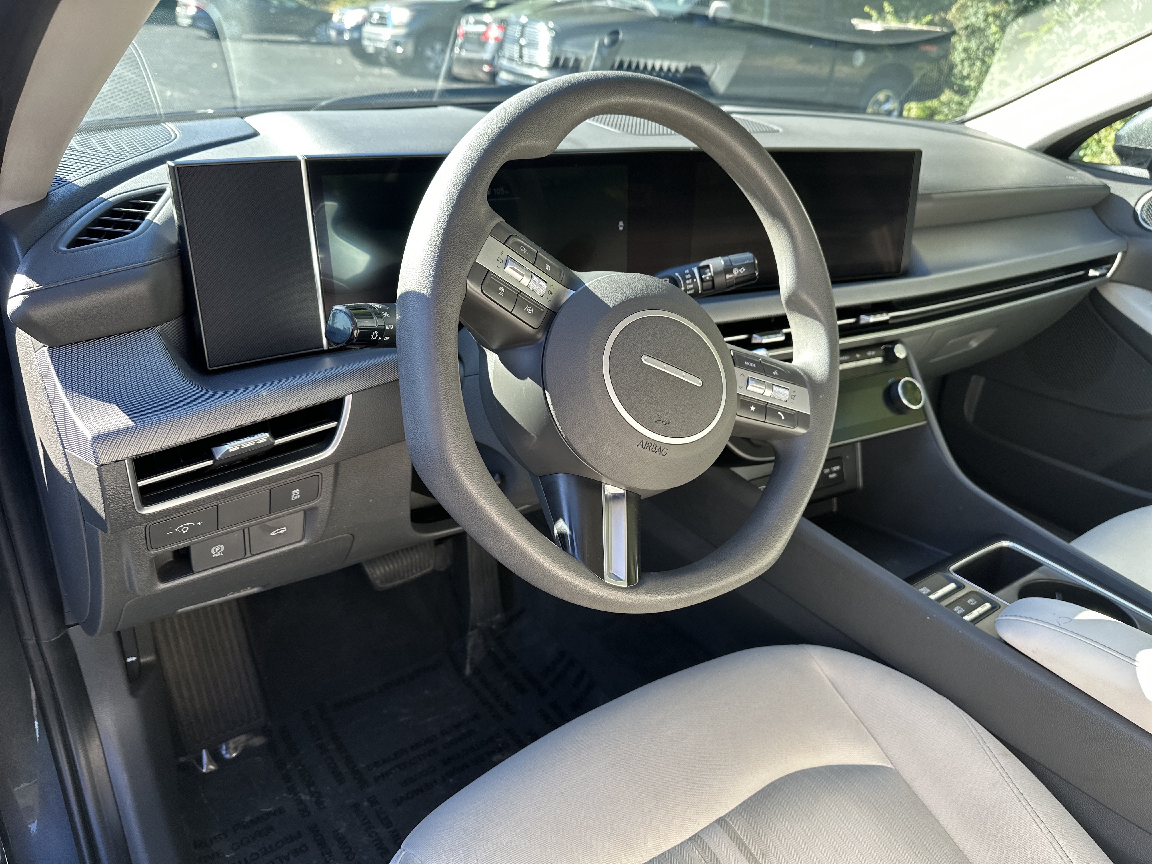 Certified 2025 Hyundai Sonata SEL FWD image 14