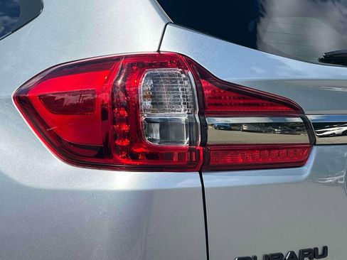 Used 2022 Subaru Ascent Onyx Edition image 8
