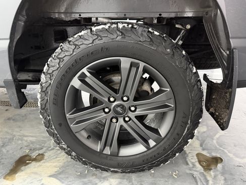 Used 2023 Ford F150 Lariat w/ Equipment Group 502A High image 27