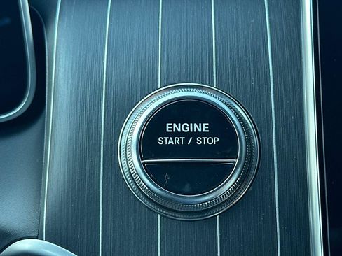 Used 2026 Mercedes-Benz GLC 350e 4MATIC image 22