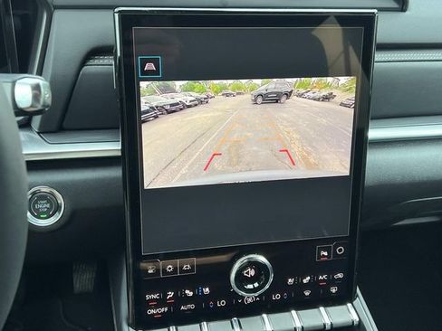 New 2026 GMC Terrain Elevation w/ Elevation Premium Package AWD/4WD image 20