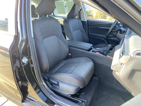 Used 2025 Toyota Camry LE FWD image 22