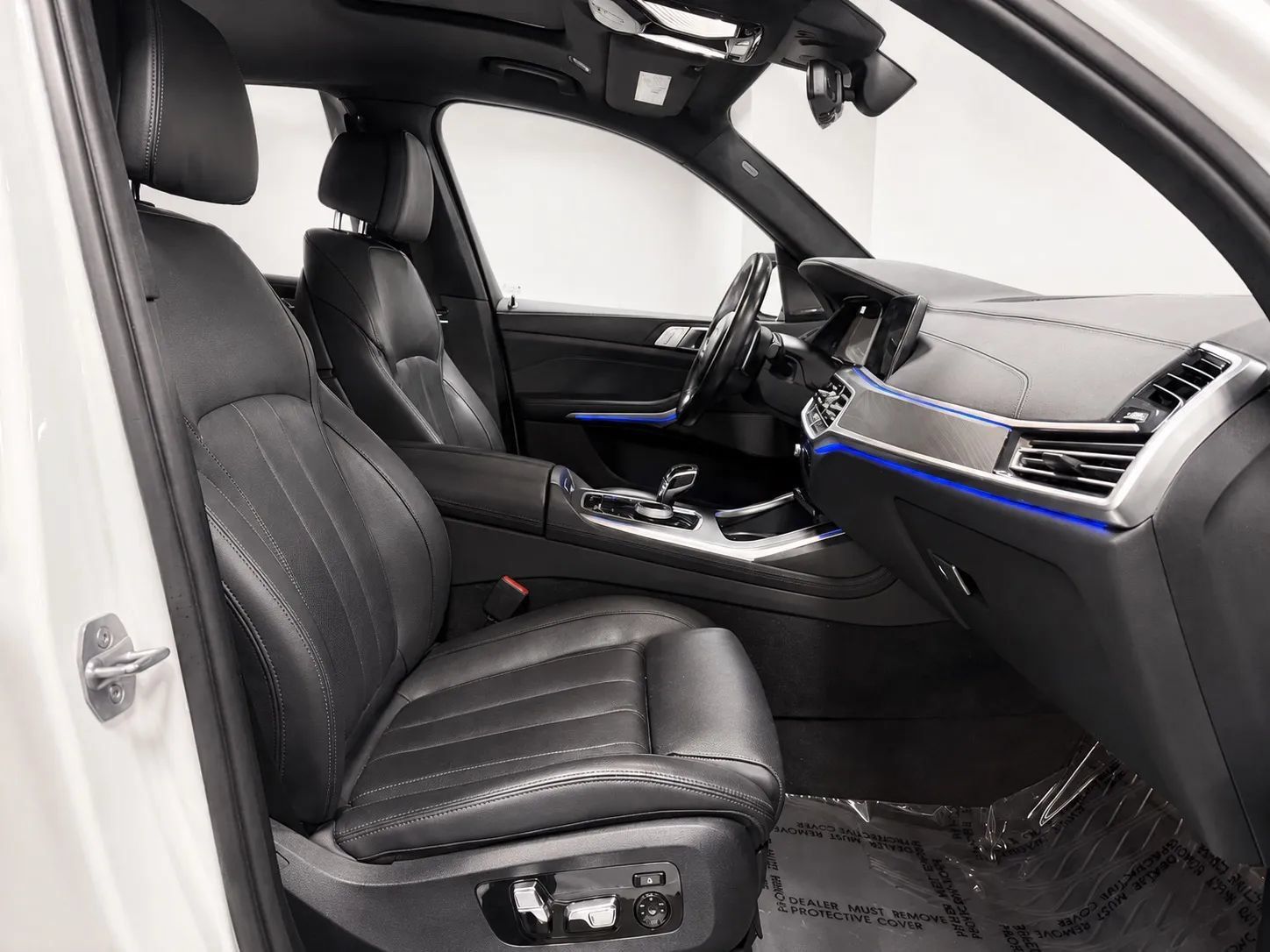 Used 2022 BMW X7 M50i AWD/4WD image 27