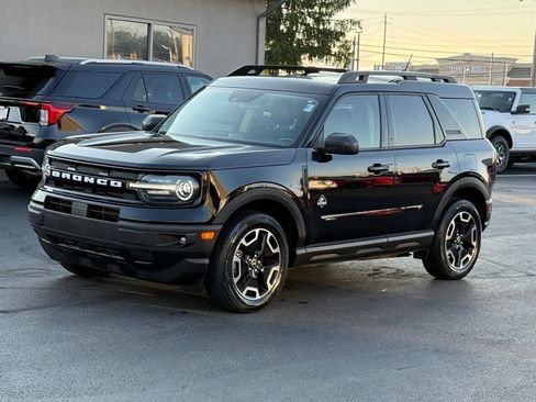 Used 2023 Ford Bronco Sport Outer Banks w/ Tech Package AWD/4WD image 8