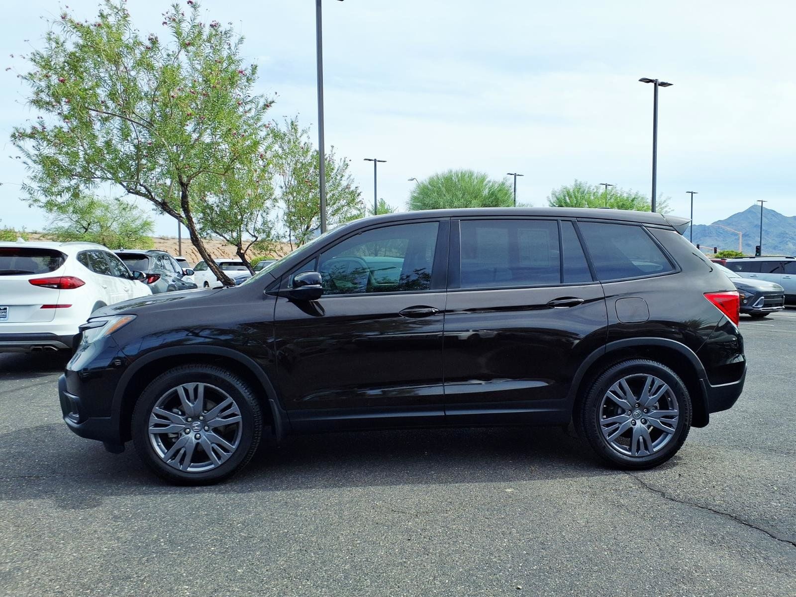 Used 2019 Honda Passport EX-L image 2