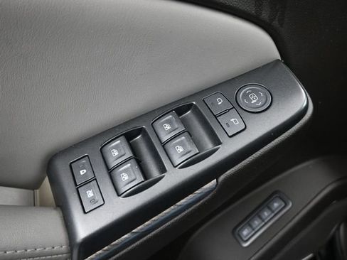 Used 2017 Chevrolet Tahoe LT image 13