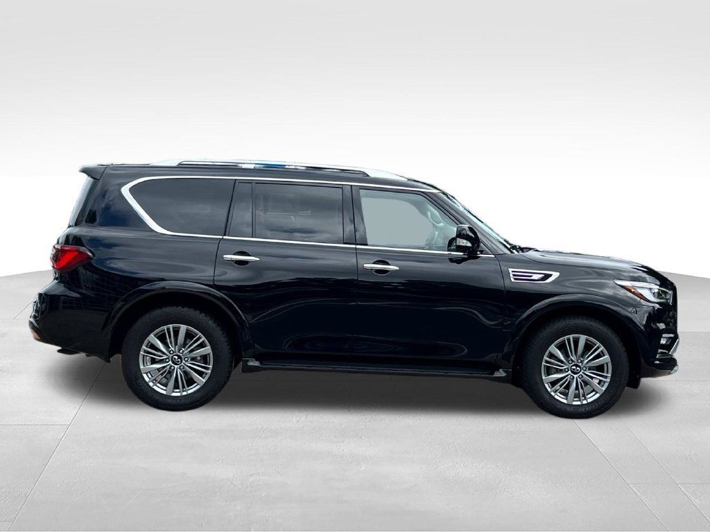 Used 2022 INFINITI QX80 Luxe w/ Cargo Package RWD image 4