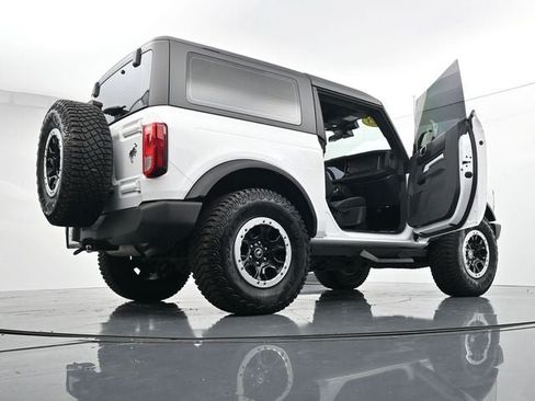 Used 2025 Ford Bronco 2-Door AWD/4WD image 42