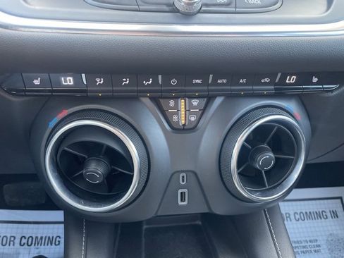Used 2024 Chevrolet Blazer LT w/ Convenience Package image 24