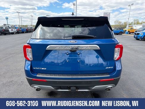 Used 2023 Ford Explorer Limited w/ Equipment Group 301A AWD/4WD image 4