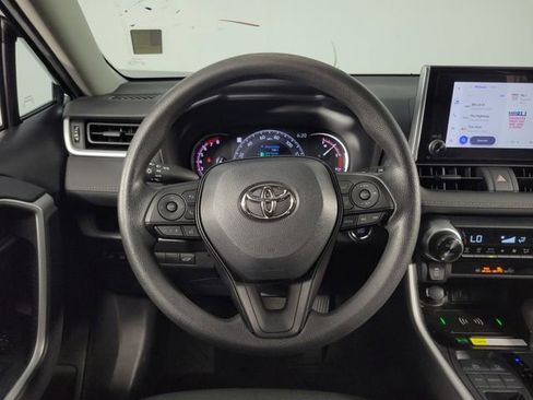 Used 2024 Toyota RAV4 XLE w/ Convenience Package image 22