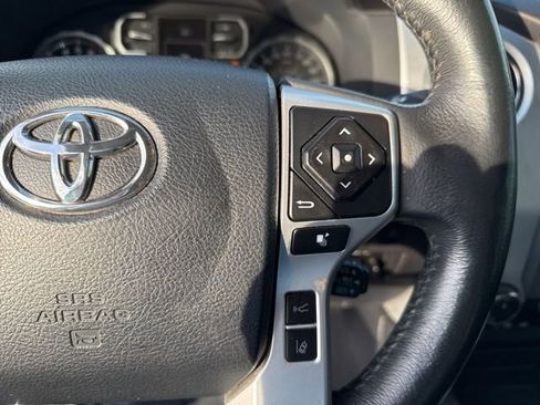 Used 2020 Toyota Tundra Platinum image 10