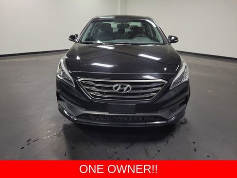 Used 2016 Hyundai Sonata Sport w/ Option Group 02 image 2