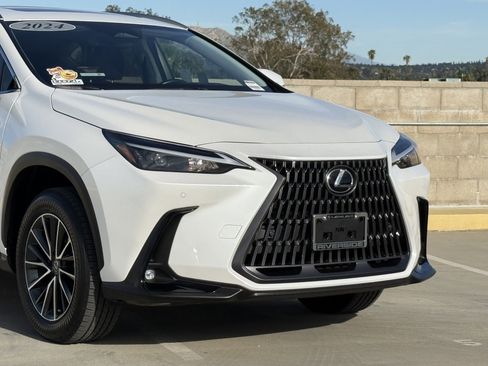 Certified 2024 Lexus NX 350h 350h Premium image 3