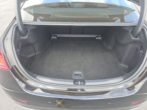 Used 2025 Mercedes-Benz C 300 Sedan image 24