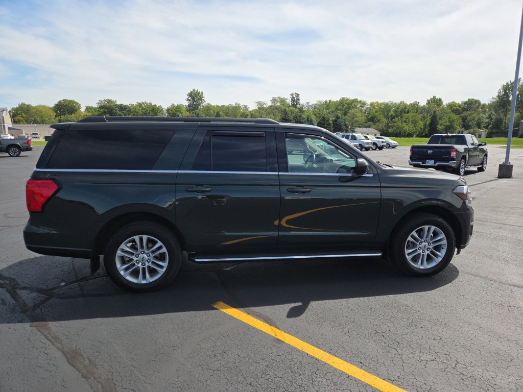 Used 2022 Ford Expedition Max XLT AWD/4WD image 8