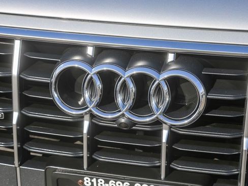 Used 2021 Audi Q7 2.0T Premium AWD/4WD image 5