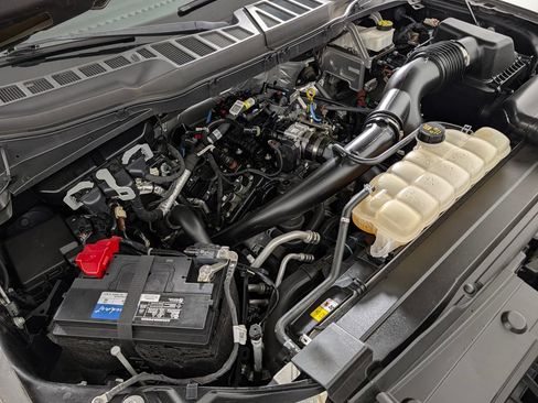 Used 2023 Ford F150 XLT w/ Equipment Group 302A High RWD image 7