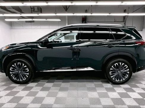 New 2026 Nissan Rogue Platinum w/ Platinum Premium Package AWD/4WD image 18