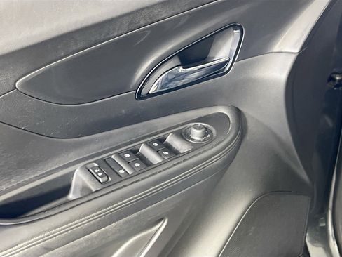 Used 2017 Buick Encore Preferred FWD image 17