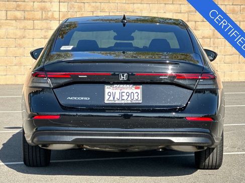 Certified 2025 Honda Accord SE image 5