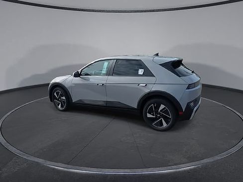 New 2026 Hyundai Ioniq 5 SEL image 9