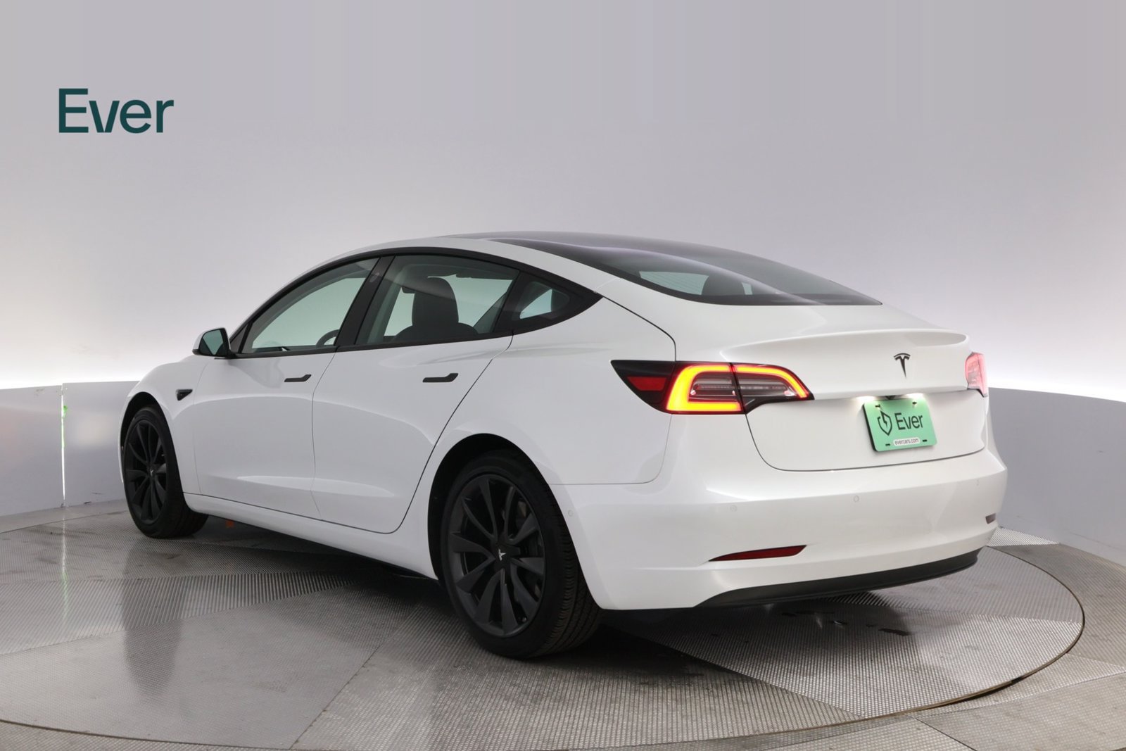 Used 2019 Tesla Model 3 Standard Range RWD image 17