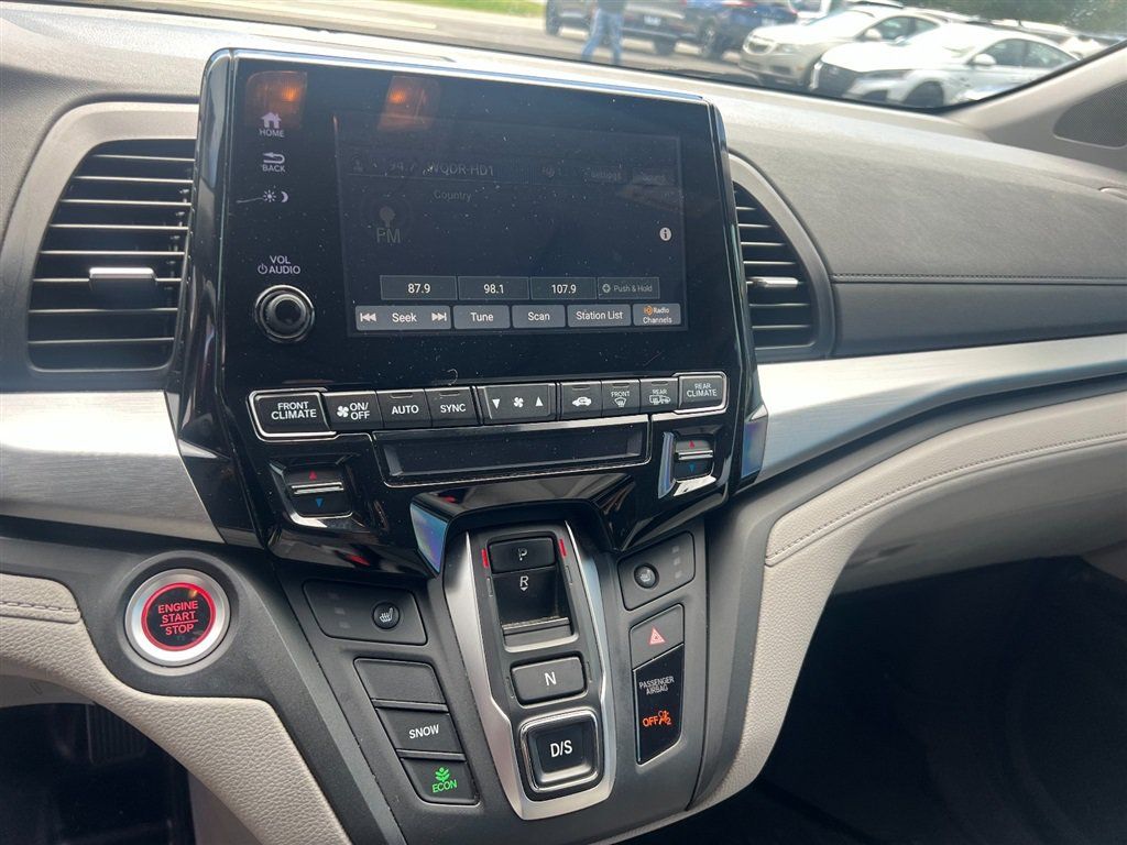 Used 2018 Honda Odyssey EX-L image 9