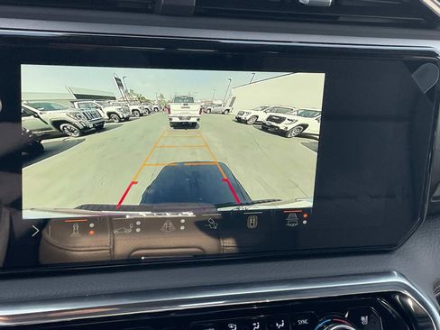 New 2025 GMC Sierra 2500 Denali w/ Denali Reserve Package image 14