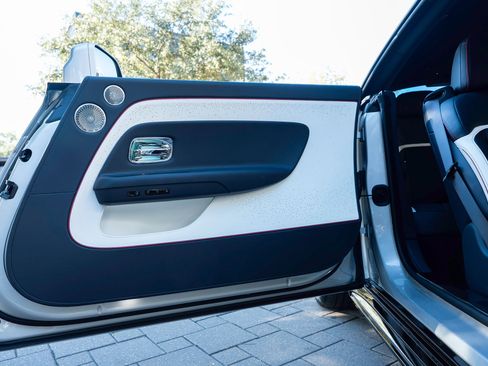 Used 2024 Rolls-Royce Spectre w/ Spectre Launch Package AWD/4WD image 52