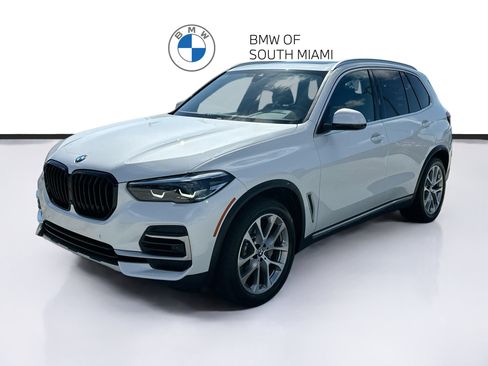 Certified 2023 BMW X5 xDrive40i w/ Climate Comfort Package AWD/4WD image 3