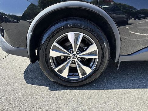 Used 2020 Nissan Murano SV FWD image 11