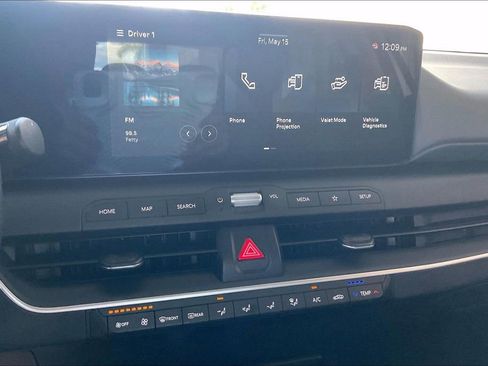 Used 2025 Kia K4 FWD image 12