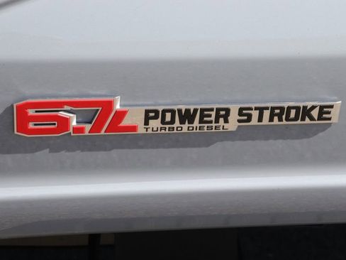 New 2026 Ford F250 Lariat w/ Black Appearance Package image 26