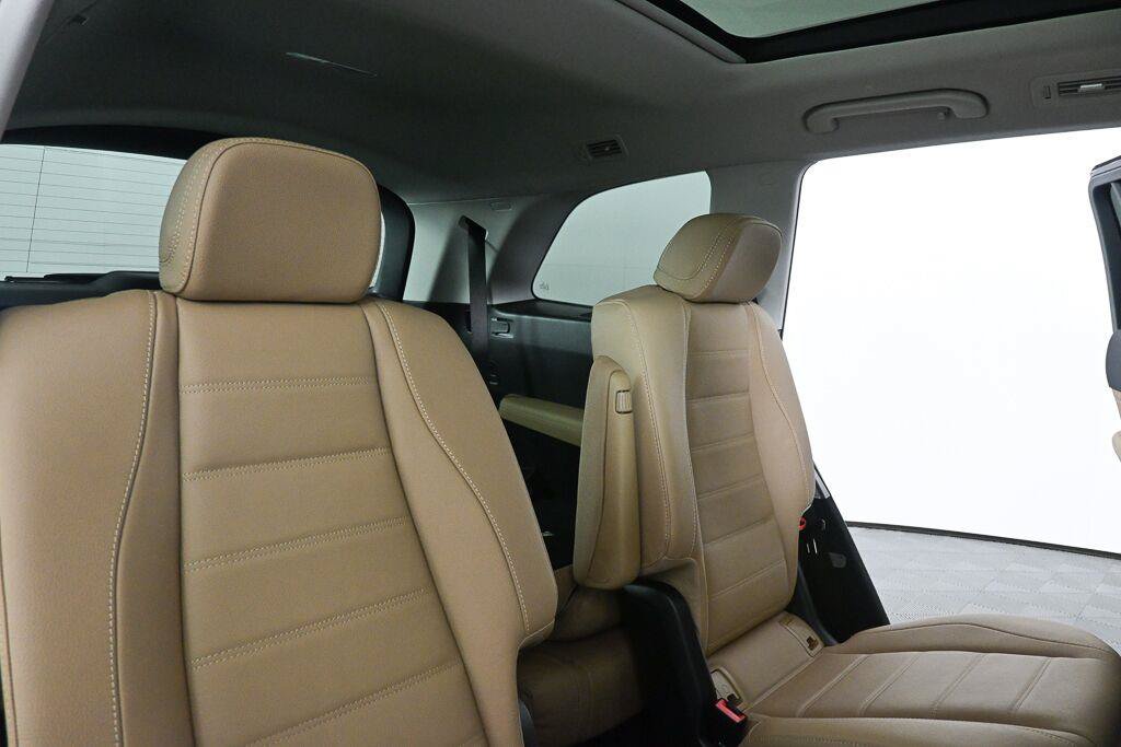 Certified 2026 Mercedes-Benz GLS 450 4MATIC image 8