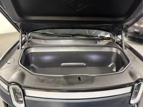 Used 2023 Rivian R1S Adventure AWD/4WD image 16