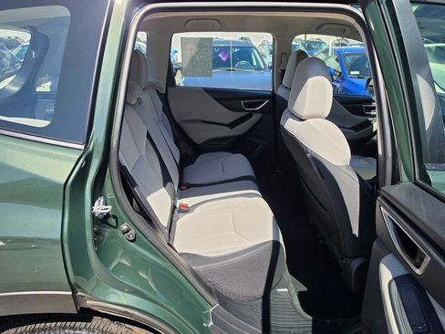 Certified 2023 Subaru Forester AWD/4WD image 12