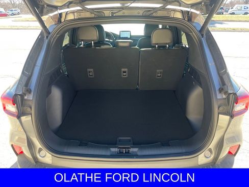 New 2026 Ford Escape ST-Line w/ Cold Weather Package image 23