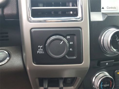 Used 2017 Ford F250 King Ranch w/ King Ranch Ultimate Package image 31