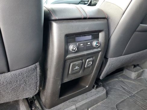 Used 2023 Chevrolet Traverse RS w/ LPO, Floor Liner Package image 31