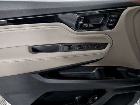 Used 2024 Honda Odyssey Elite image 14