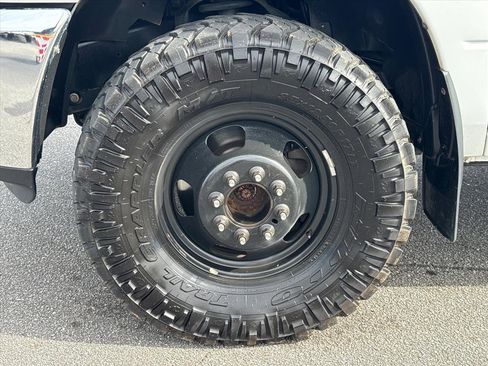 Used 2012 RAM 3500 ST w/ Chrome Appearance Group image 9